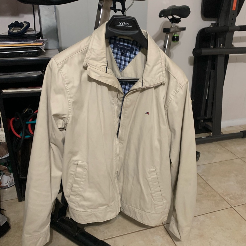 Tommy hilfinger. Jacket